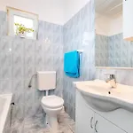 - Starigrad Paklenica-rovanjska, Zadarska Apartment Jasenice (Zadar)